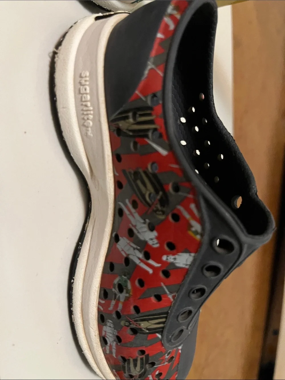 Native casual slip